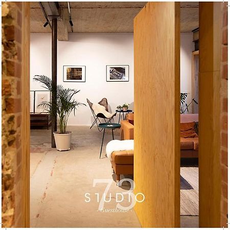 Studio73, Guesthouse Met Sauna 코르트레이크 외부 사진
